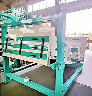 Cottonseed cleaning machine